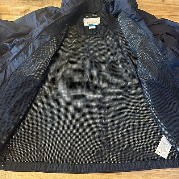 COLUMBIA ⭐️ rain jacket - Picture 7 of 8